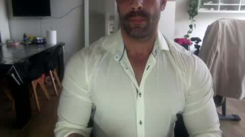 popopo0 online show from May 2026 05:31:02 PM