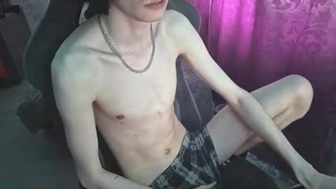 popoul_couple online show from May 2026 08:19:01 AM