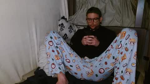 Kyle online show from March 2025 05:05:02 AM