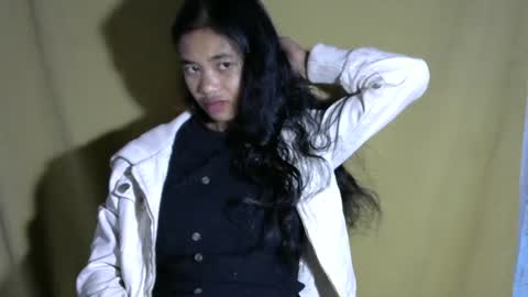 Lilly online show from July 2026 04:38:01 AM