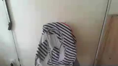 MelissOfficial online show from July 2026 12:42:02 PM
