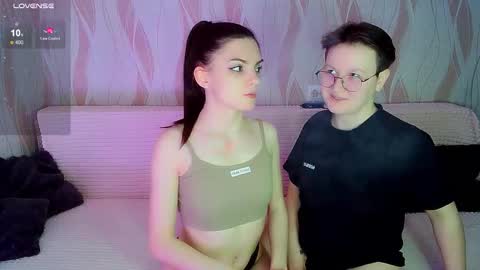 Ana and Tati online show from December 2025 08:39:01 PM