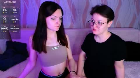 Ana and Tati online show from February 2026 07:06:02 PM