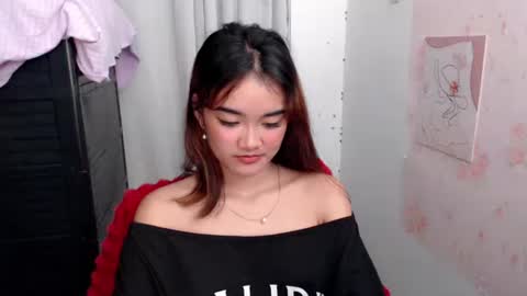 pornstar_kia online show from May 2026 01:27:02 PM