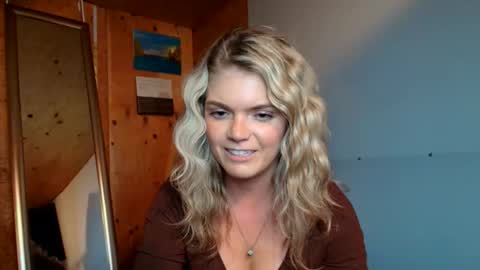 Snapshot of porshabelle chatting on January 2026 06:29:01 AM porshabelle online show from January 2026 06:29:01 AM