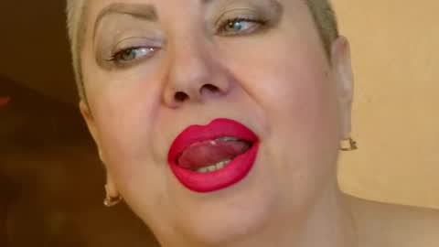 LADY POSH online show from February 2025 10:04:02 PM