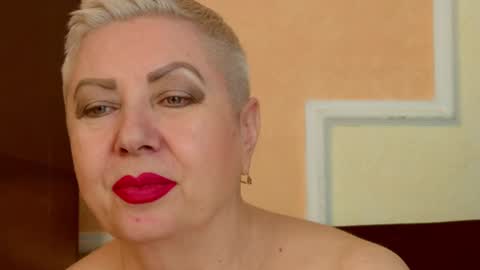 LADY POSH online show from July 2026 09:39:02 PM
