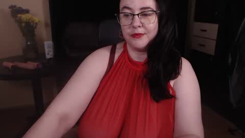 Snapshot of posh_mistress chatting on September 2025 10:44:02 PM PoshMistres online show from September 2025 10:44:02 PM