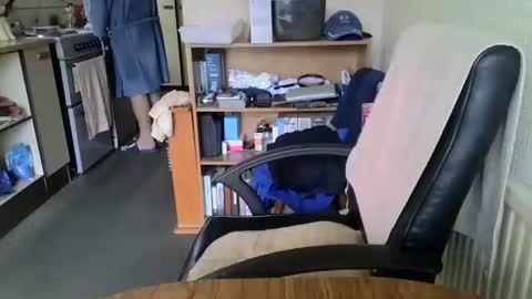 poshman65 online show from October 2025 09:18:02 AM