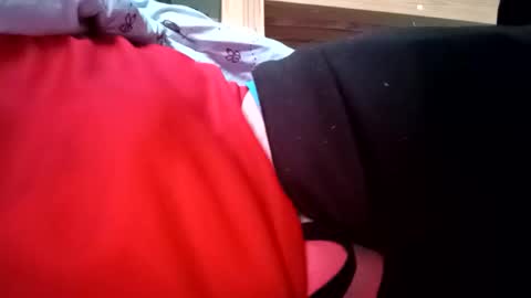 Snapshot of poskairmantas76 chatting on November 2025 06:12:01 AM poskairmantas76 online show from November 2025 06:12:01 AM