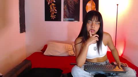 ALEX Y ALEXA online show from December 2024 02:25:02 AM