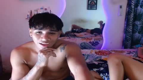 ALEX Y ALEXA online show from October 2025 05:46:01 AM