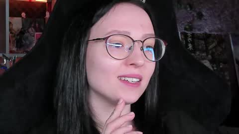 Robyn online show from May 2026 04:02:02 PM