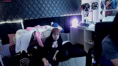 Ravena Rozz online show from July 2026 02:14:01 AM