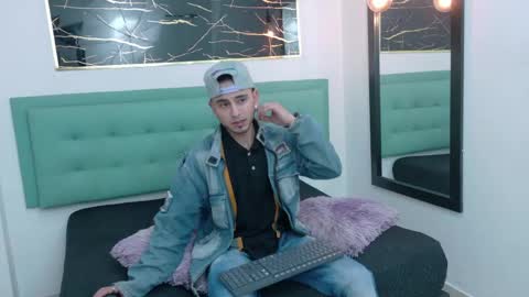   online show from June 2026 03:32:02 AM