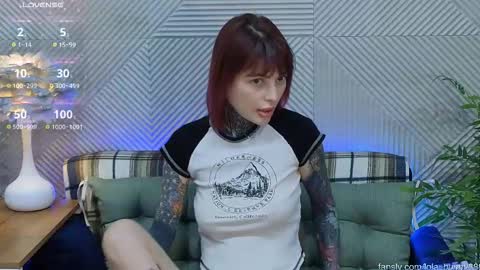 Lola online show from February 2026 05:04:01 AM