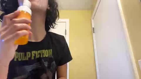 Snapshot of pr3ttynperla chatting on November 2025 06:12:01 PM pr3ttynperla online show from November 2025 06:12:01 PM