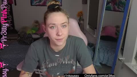 Evangeline Eva Darling online show from September 2025 01:49:02 AM