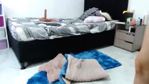 Dahiana. online show from May 2026 02:53:01 AM