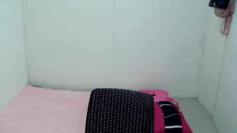 precious_athena online show from November 2025 10:59:01 AM