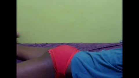 precious_nesh online show from February 2025 01:05:01 PM