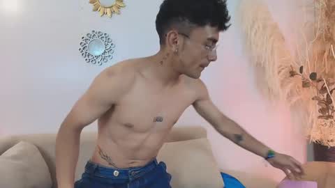 Andres online show from October 2025 06:04:02 AM