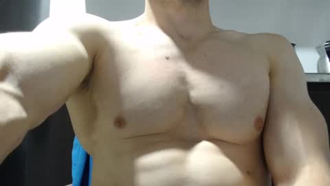 JUAN online show from September 2025 03:22:01 AM