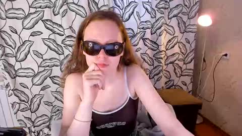 Snapshot of preety_niki chatting on June 2026 02:14:02 AM preety_niki online show from June 2026 02:14:02 AM