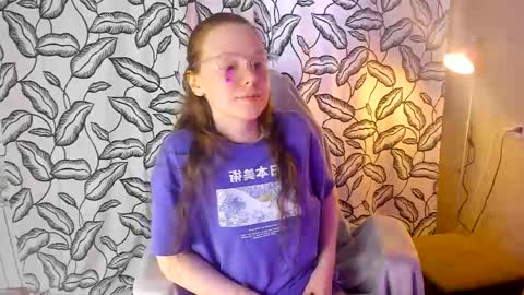 Snapshot of preety_niki chatting on June 2026 02:28:02 AM preety_niki online show from June 2026 02:28:02 AM