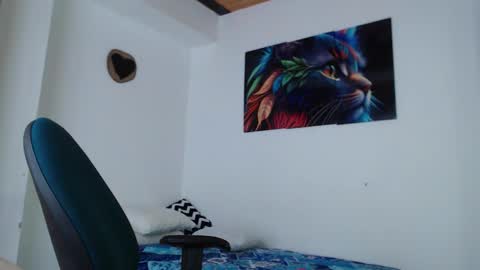 ---- online show from December 2025 06:47:02 PM