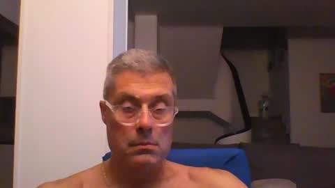 Snapshot of prendimisubito chatting on July 2026 12:15:02 AM prendimisubito online show from July 2026 12:15:02 AM