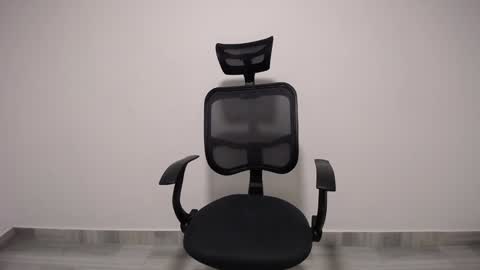 Snapshot of present_the_magic chatting on December 2024 05:39:02 AM Plux online show from December 2024 05:39:02 AM