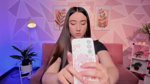 Camila  online show from July 2026 12:47:01 PM