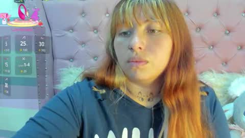 Snapshot of pretti__violet_ chatting on October 2025 11:58:02 AM Pretti Violet online show from October 2025 11:58:02 AM
