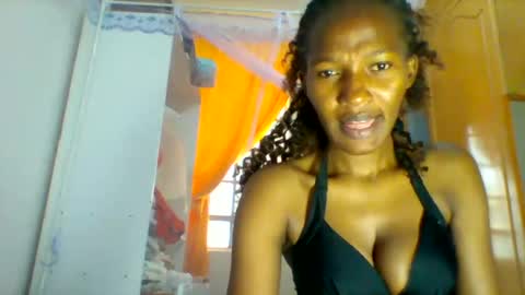 prettie_petitee online show from July 2026 09:33:01 AM