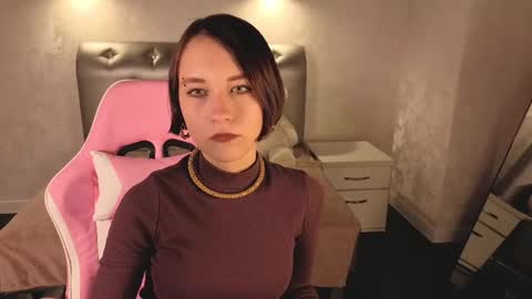 Alisa online show from October 2025 01:28:02 AM