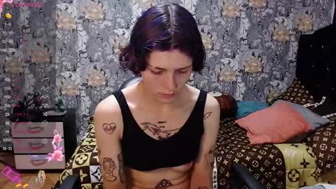 pretty_cristal22 online show from April 2026 12:10:02 PM