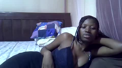 Snapshot of pretty_ebby chatting on January 2026 12:13:01 AM pretty_ebby online show from January 2026 12:13:01 AM