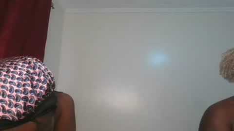 pretty_empress online show from July 2026 10:52:02 AM