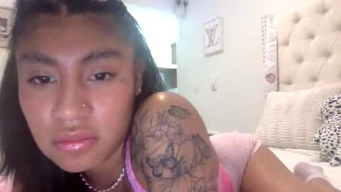 Snapshot of pretty_girl828687 chatting on April 2026 06:17:01 PM pretty_girl828687 online show from April 2026 06:17:01 PM