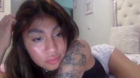 Snapshot of pretty_girl828687 chatting on April 2026 02:11:01 PM pretty_girl828687 online show from April 2026 02:11:01 PM