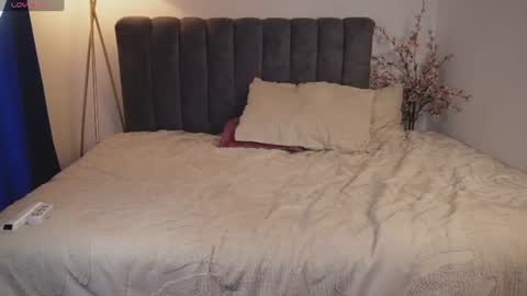 pretty_goddess online show from July 2026 08:16:02 PM