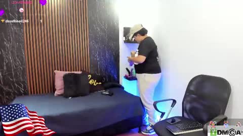pretty_honey22 online show from July 2026 12:17:01 AM