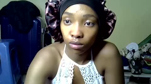 Snapshot of pretty_jazmine chatting on October 2025 07:42:02 PM Jaz online show from October 2025 07:42:02 PM