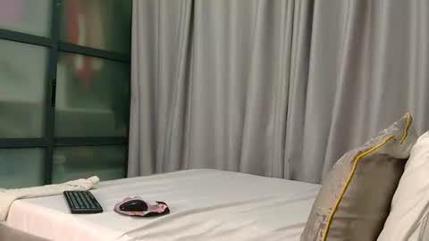 pretty_josey online show from May 2026 03:23:02 AM