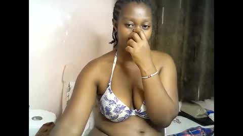 Snapshot of pretty_kylah chatting on June 2026 03:32:02 AM pretty_kylah online show from June 2026 03:32:02 AM