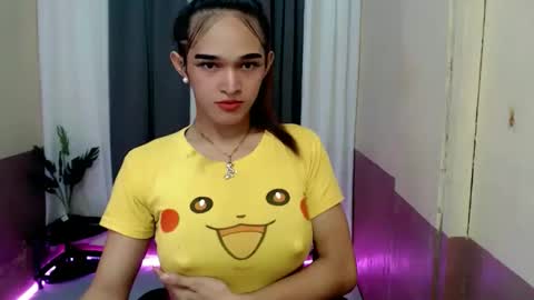 pretty_lady_kitty online show from April 2026 04:34:02 PM
