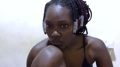 pretty_leila1 online show from May 2026 04:10:01 AM