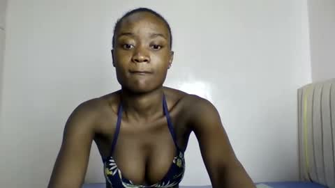 pretty luv1 online show from March 2026 09:06:02 AM