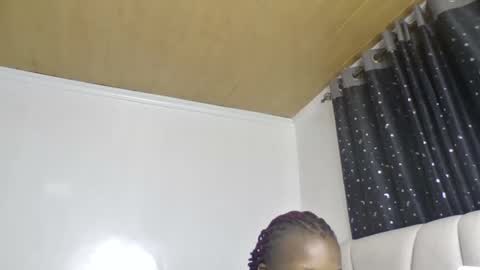 pretty luv1 online show from March 2026 09:26:02 AM